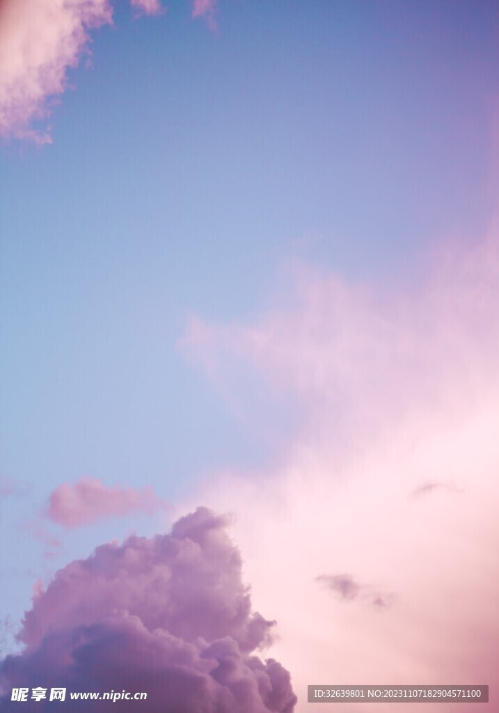  彩色的云 