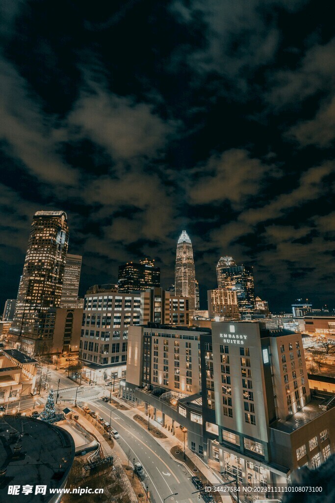 高楼大厦夜景