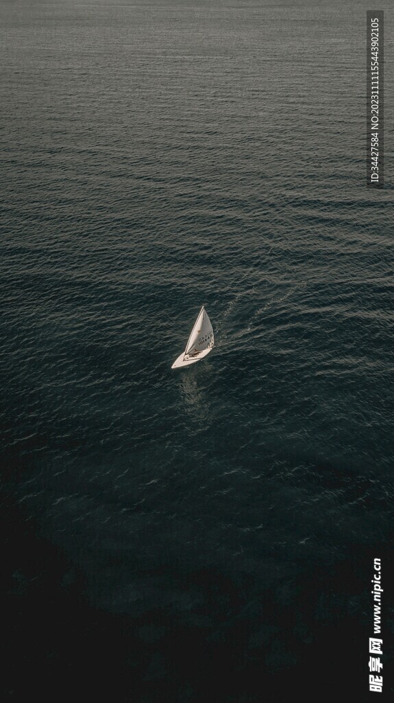 海上帆船