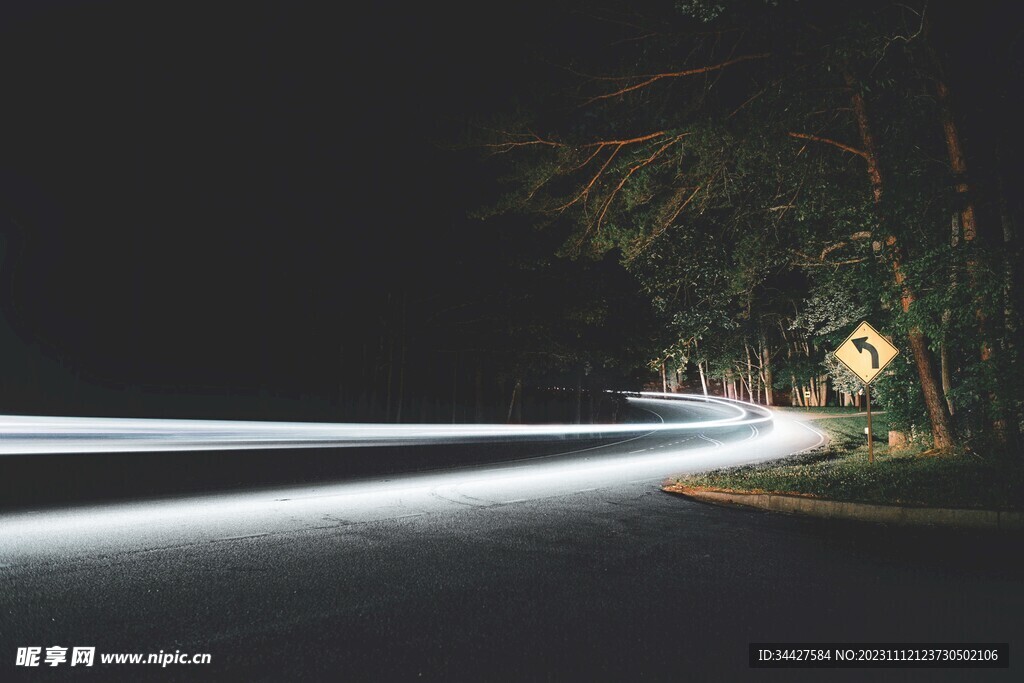 公路夜景