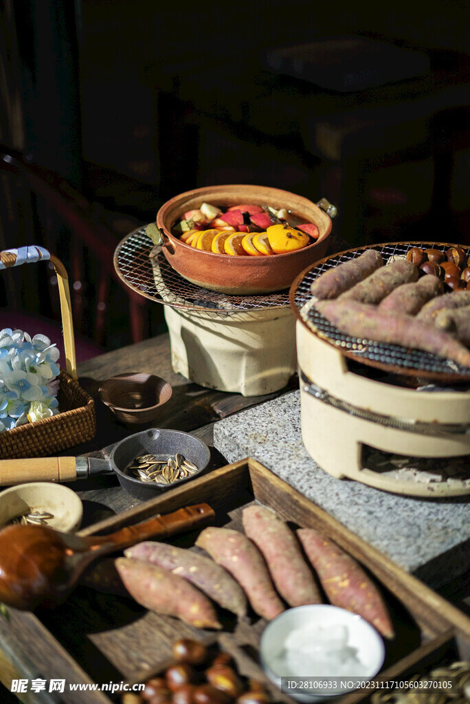 围炉煮茶热红酒