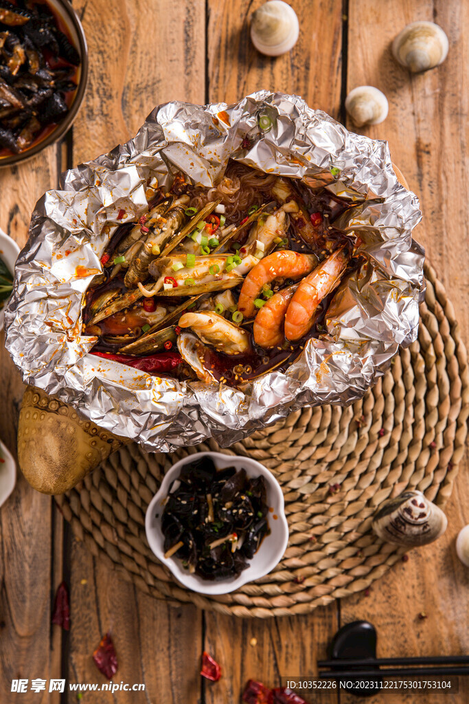 花甲米线 鲜虾米线