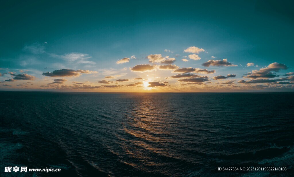 海面日出风景