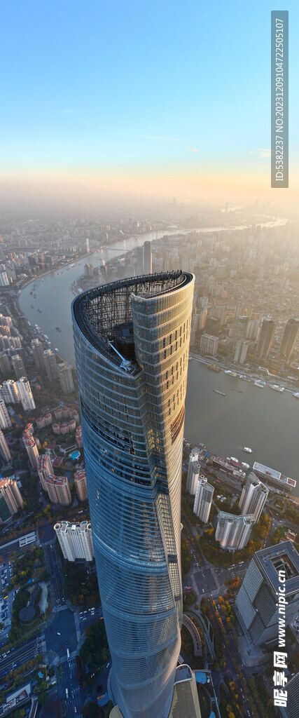 上海中心环球金融大厦航拍全景