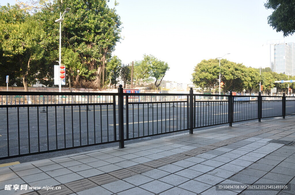 护栏
