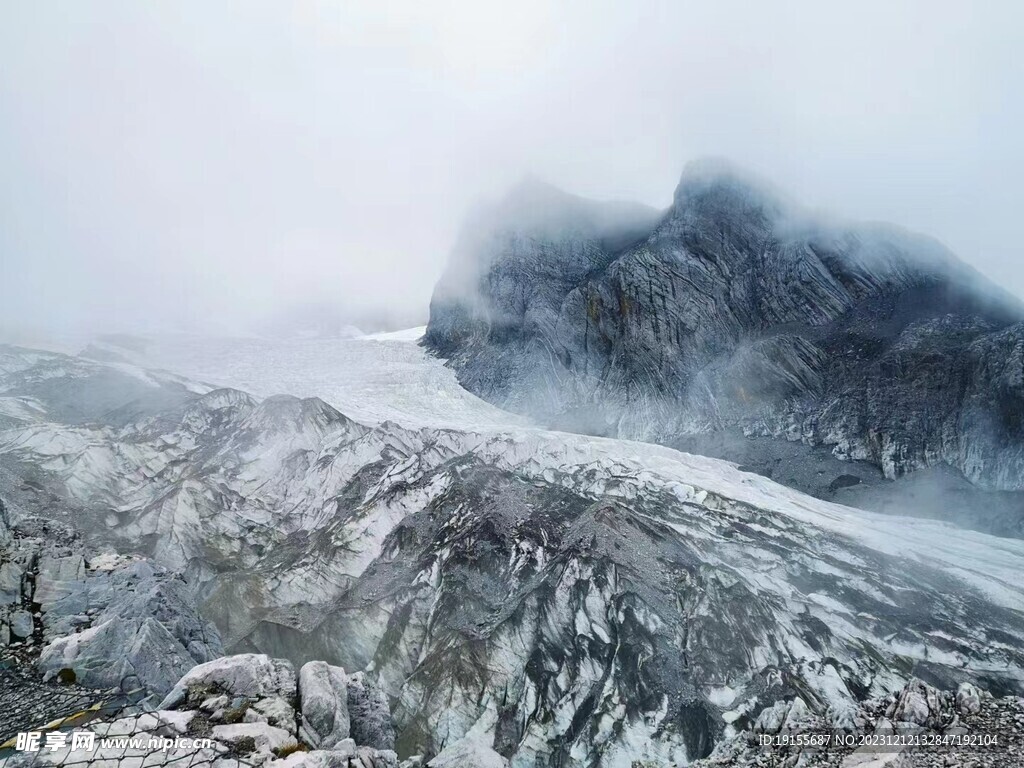 玉龙雪山