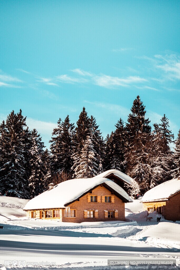 雪中小木屋