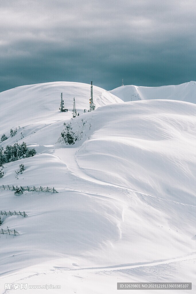  雪山