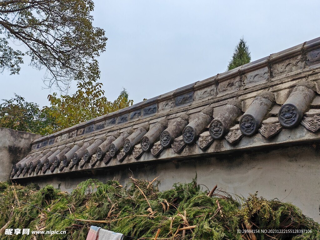 仿古瓦墙