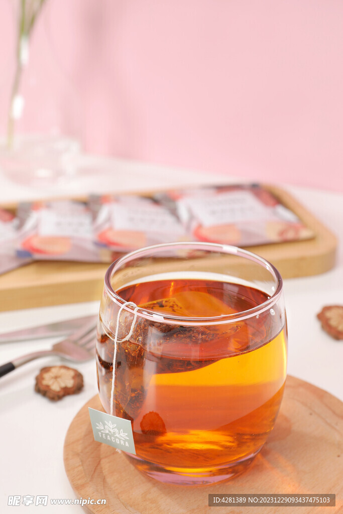 蜜桃乌龙茶