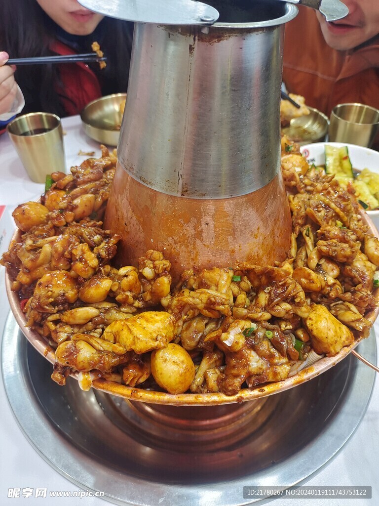 蛙肉火锅