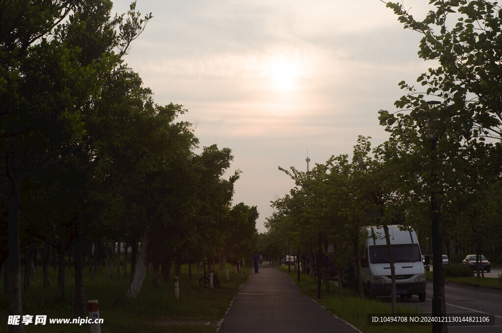 黄昏小路