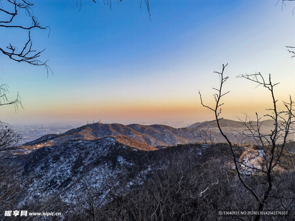 香山 山顶