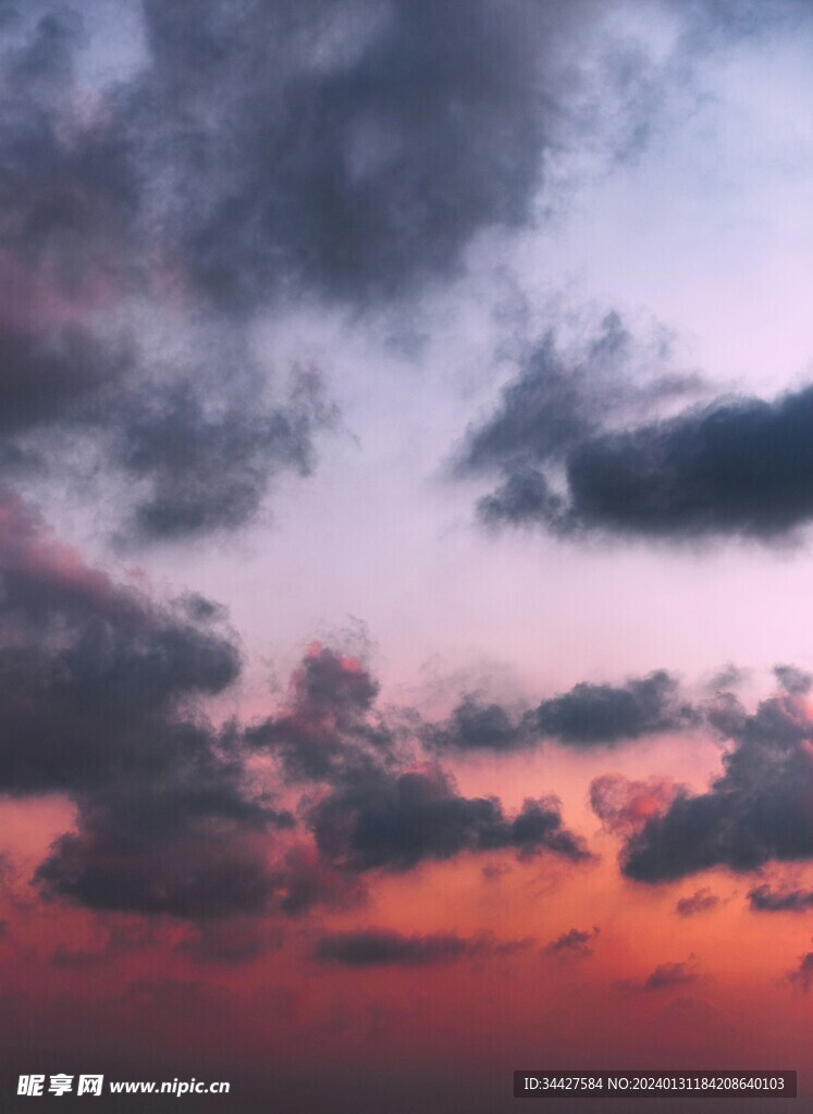 彩霞天空