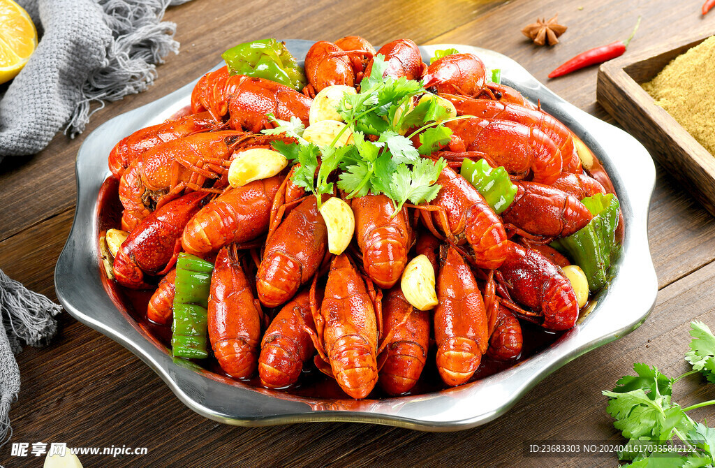 十三香小龙虾美食图片