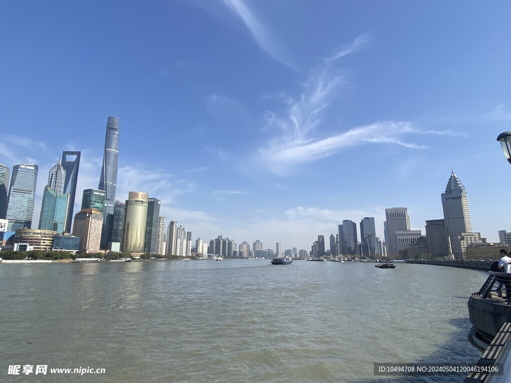 外滩黄浦江