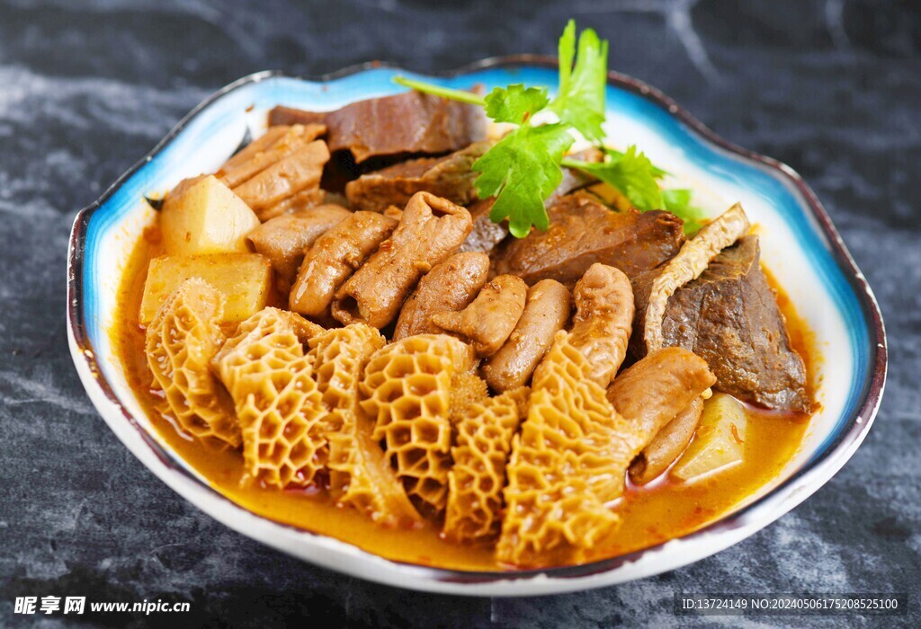 皇冠和味牛杂例牌