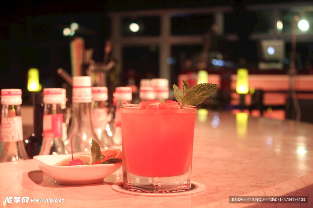 鸡尾酒 酒吧图片