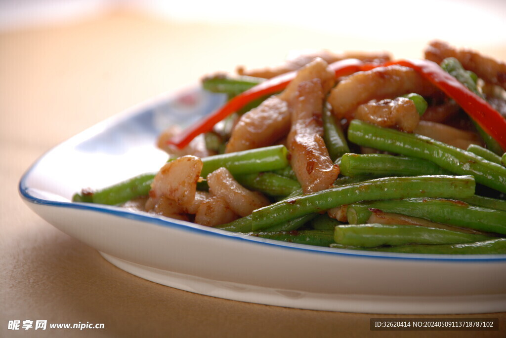 豆角炒肉丝