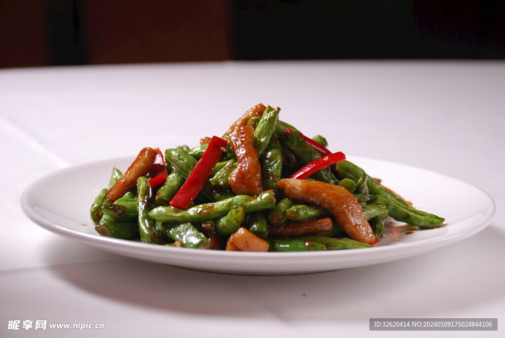 豆角炒肉丝