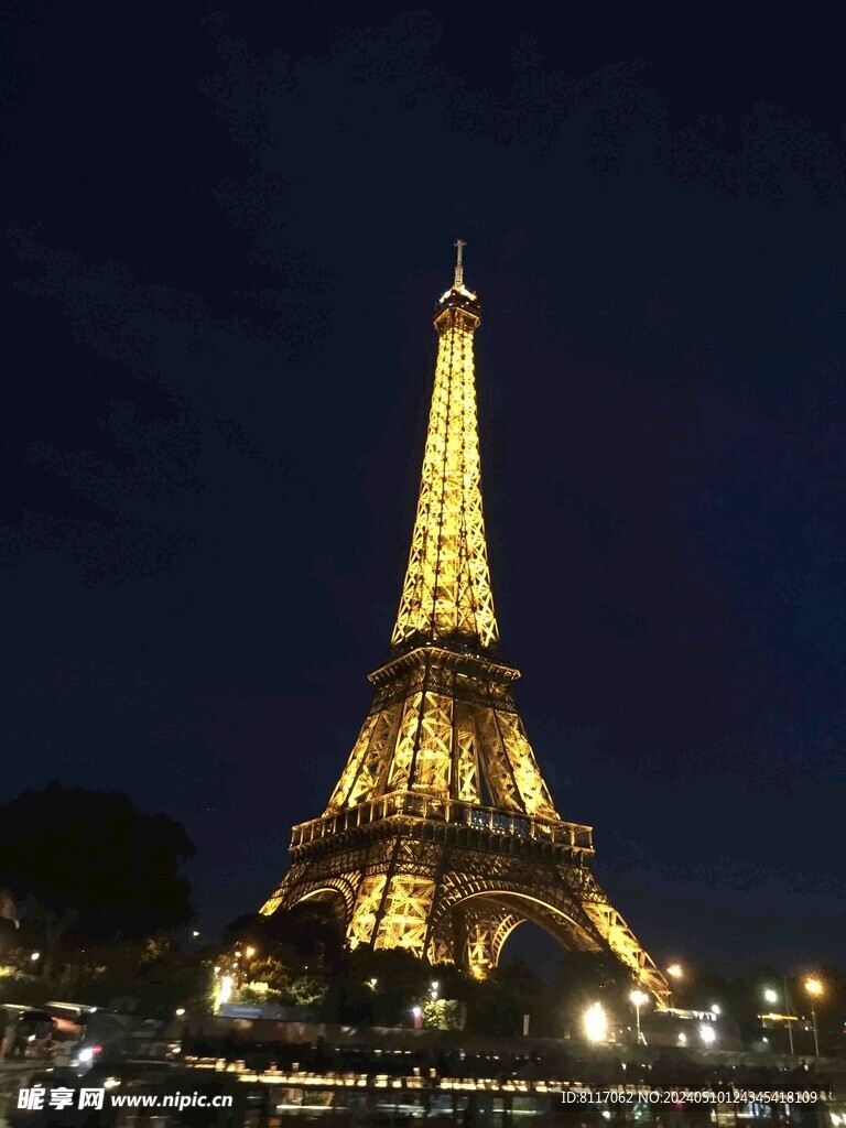 埃菲尔铁塔夜景