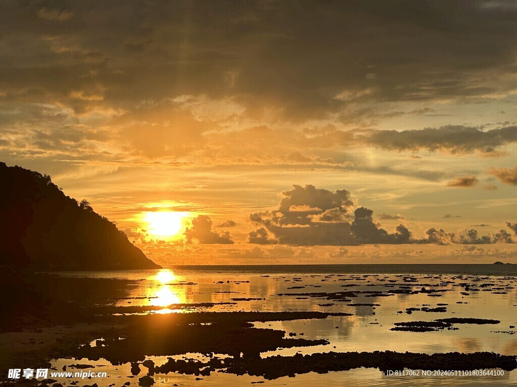 丽贝岛黄昏海景