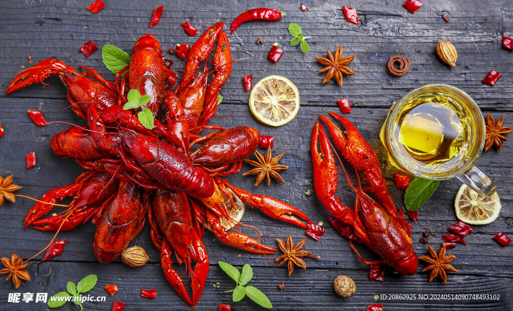 油焖小龙虾图片