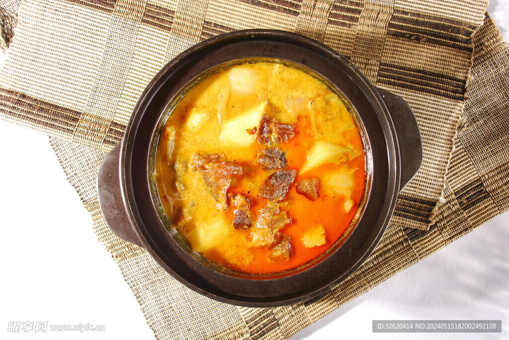 咖喱牛腩煲