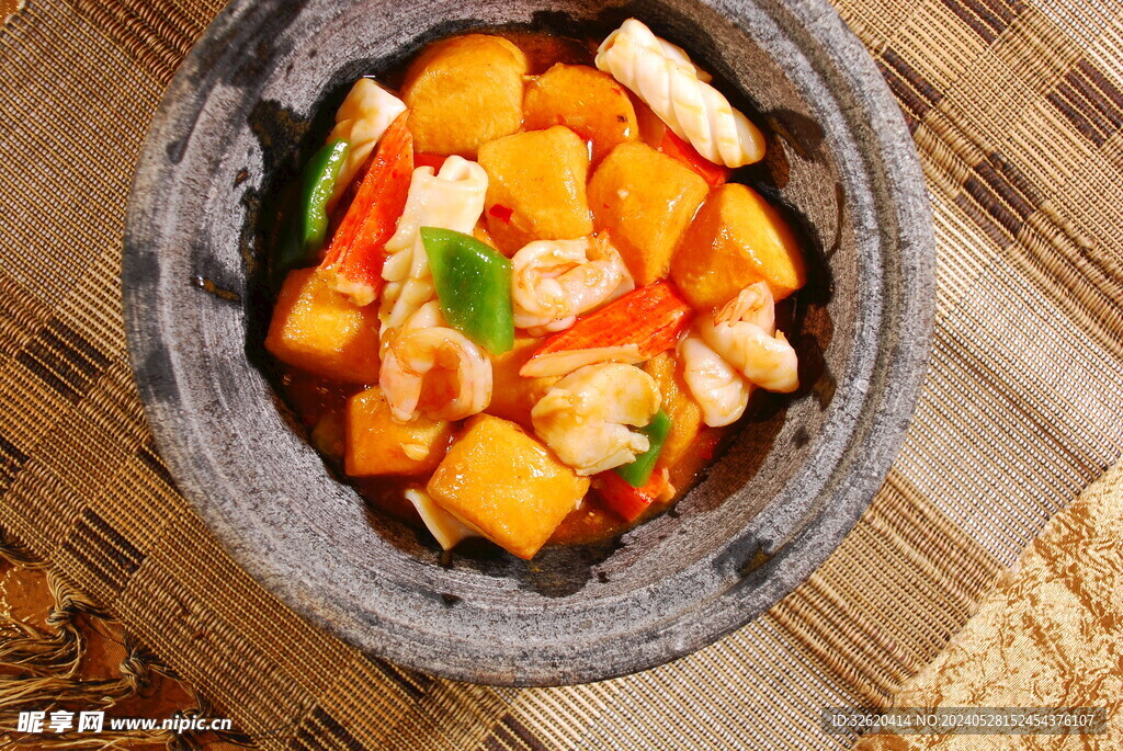 虾仁蟹柳豆腐煲