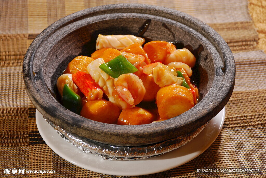 虾仁豆腐煲