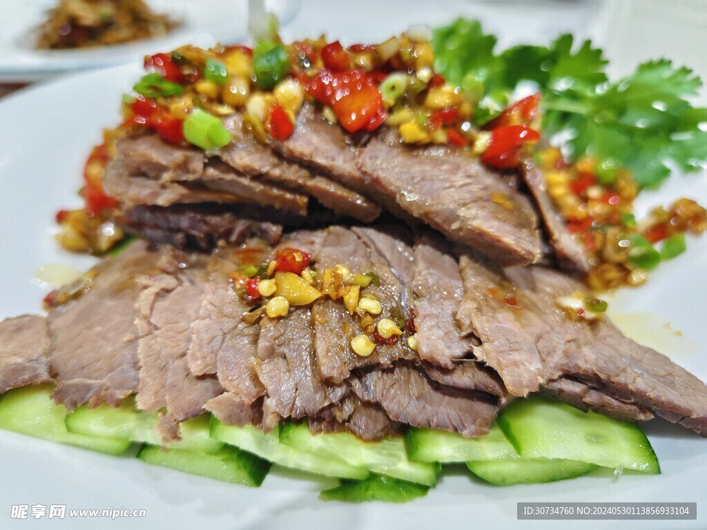 卤牛肉
