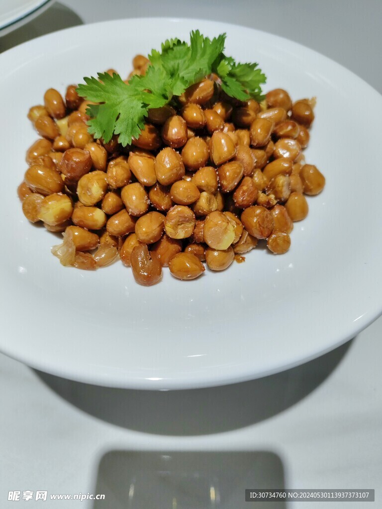 油炸花生米