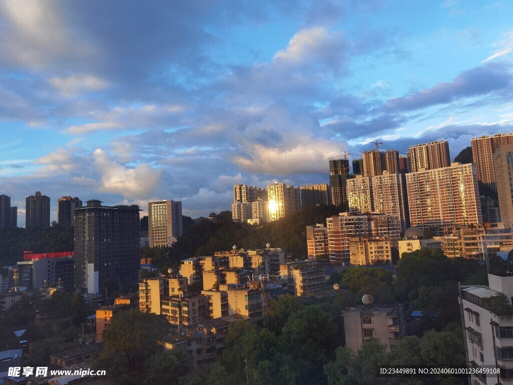城市日落