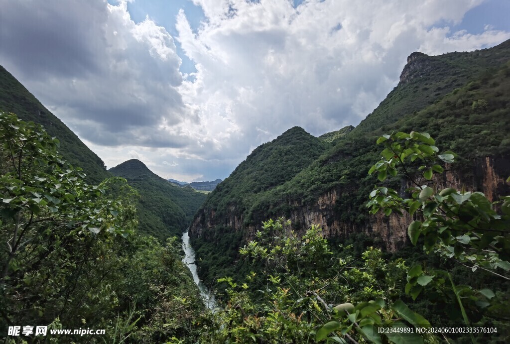 马岭河峡谷河流