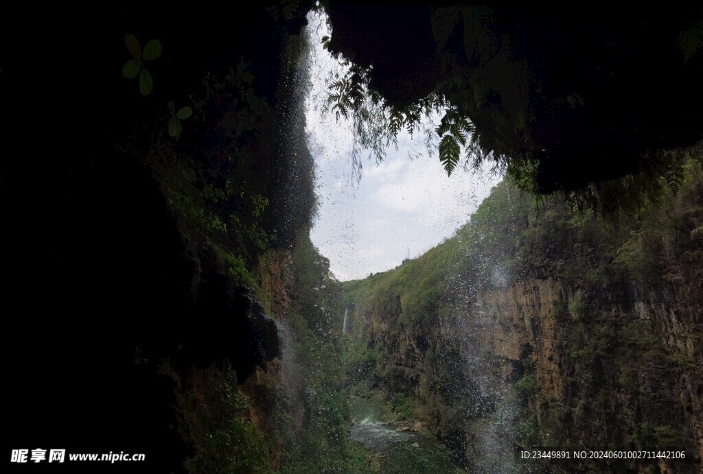 马岭河峡谷风光