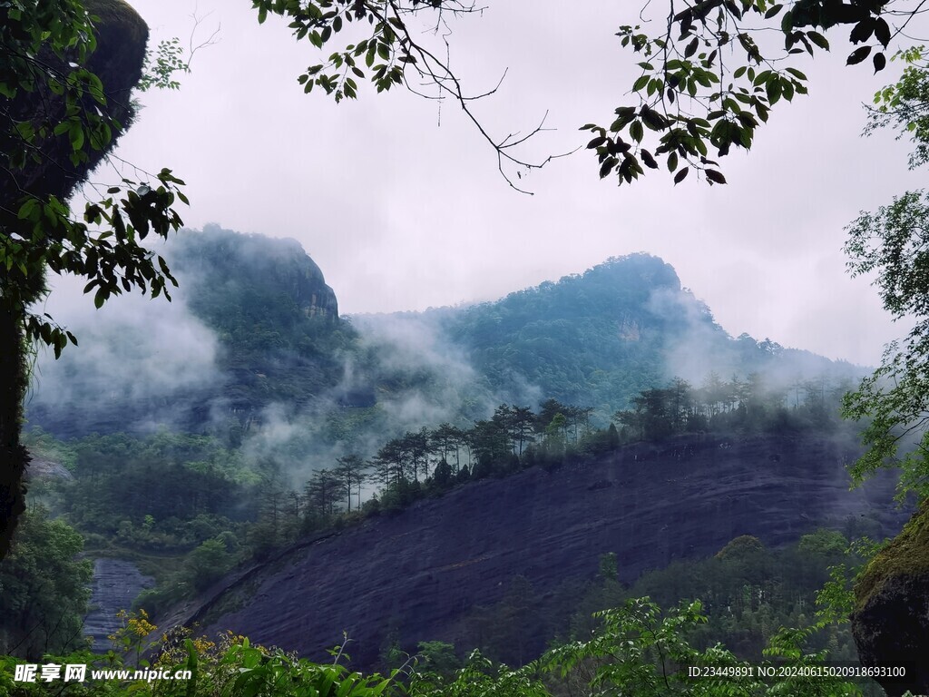 武夷山天游峰处景色