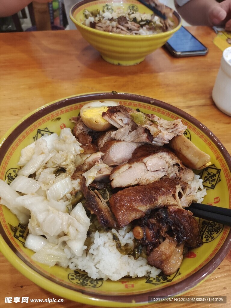 烧鸭饭