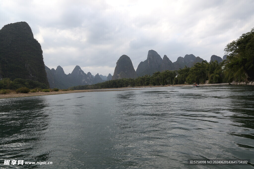 桂林漓江地平线