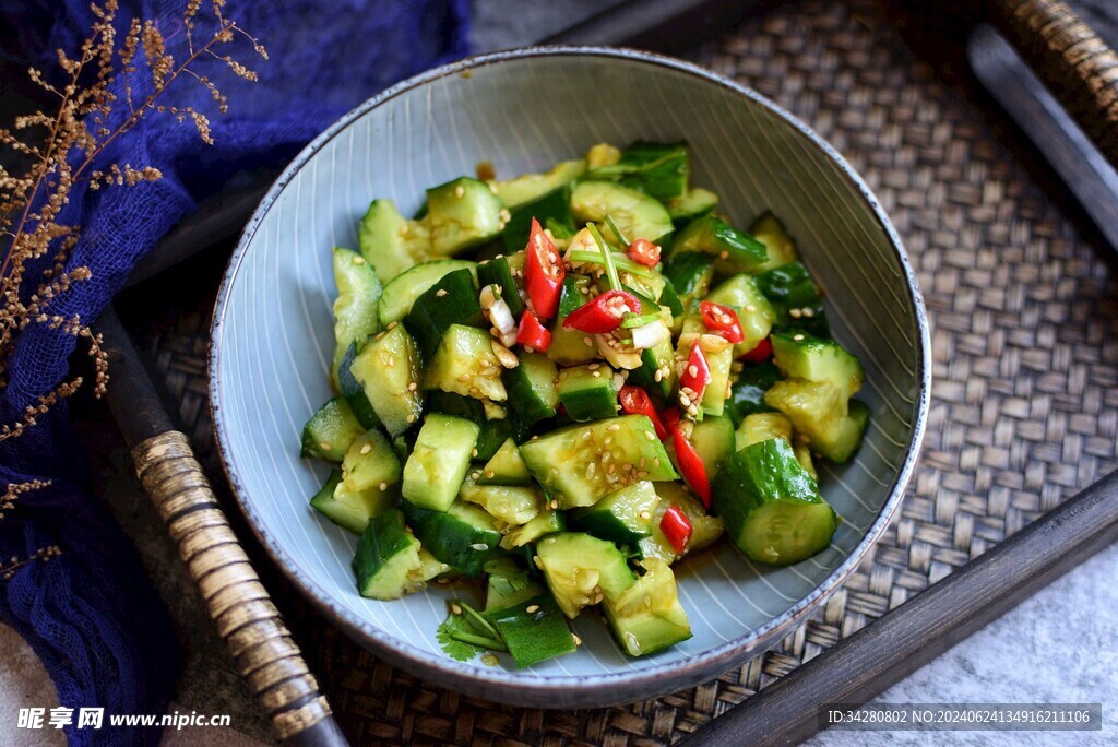 凉拌青瓜