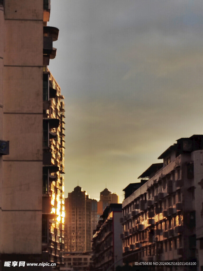 城市光影