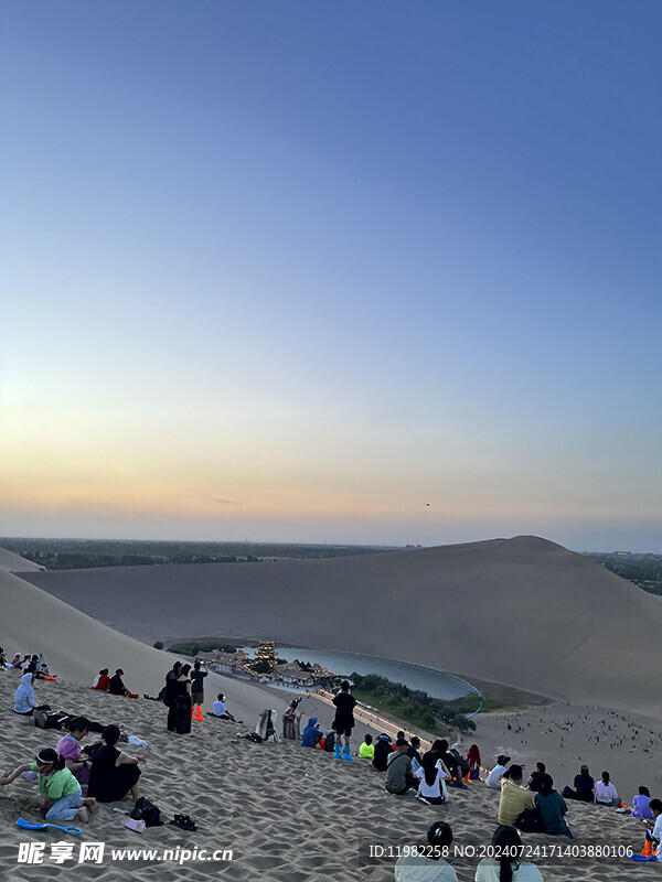 月牙泉景区