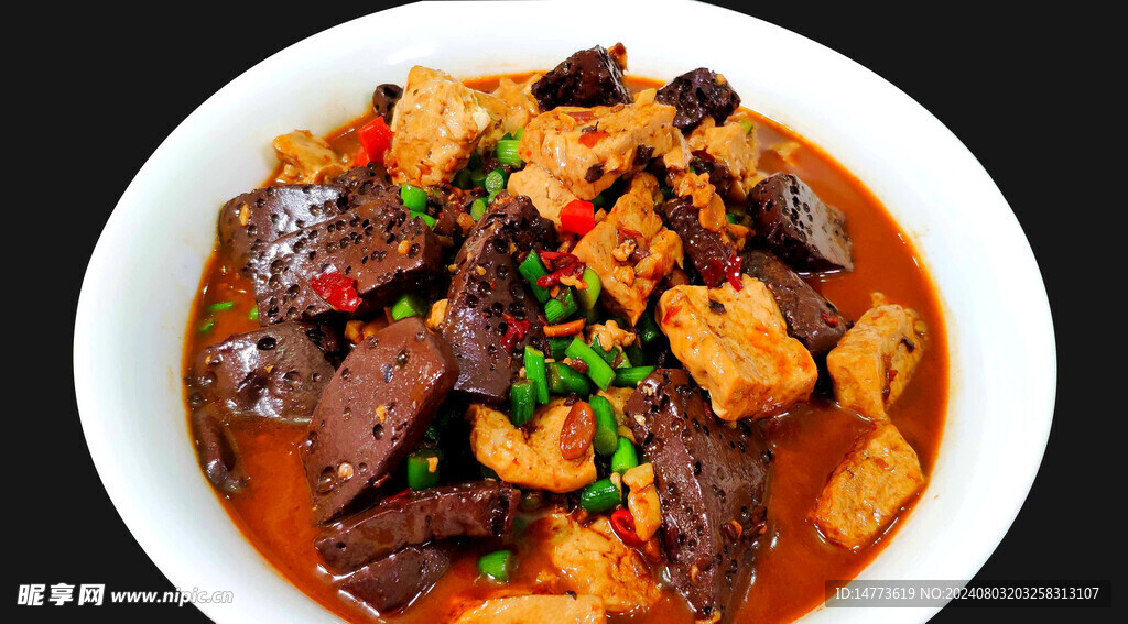 麻辣猪血豆腐