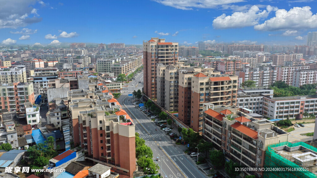 广东小镇道路航拍