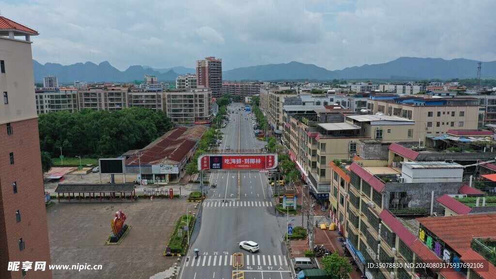 广东小镇道路航拍