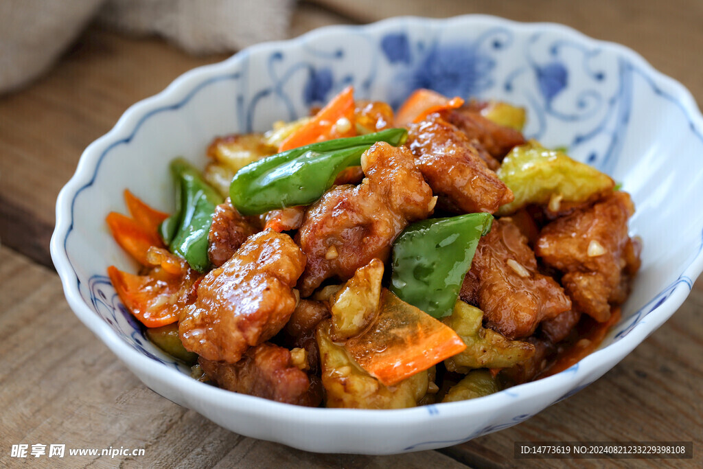 肉段烧茄子