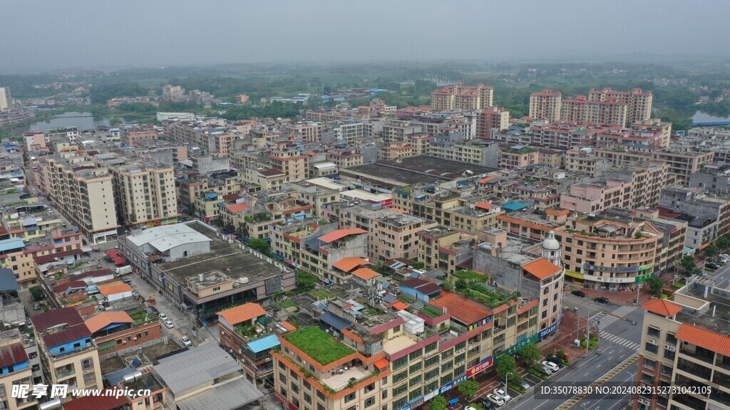 广东小镇道路航拍