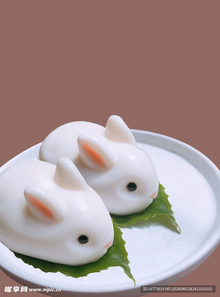网红月兔冰皮月饼