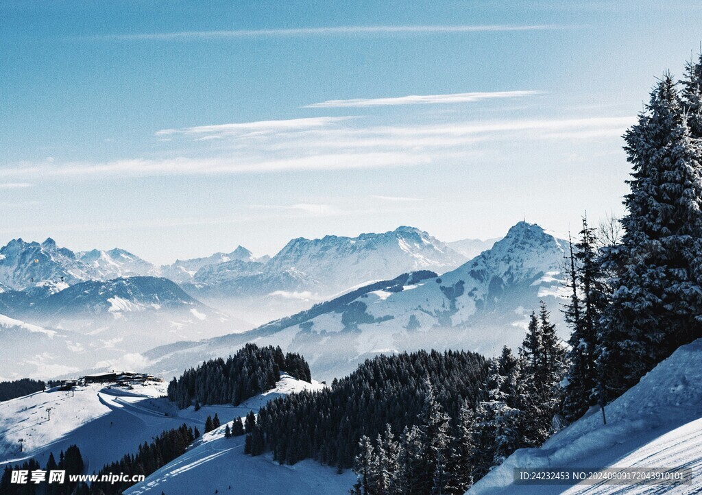 雪山风景照片