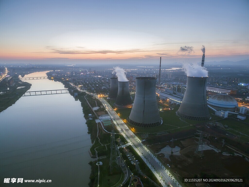 火力发电站燃煤发电厂冷却塔图片