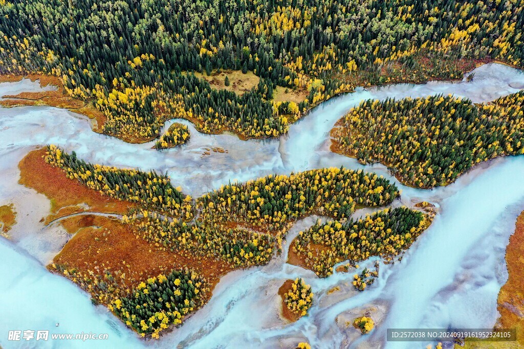 阿尔泰山喀纳斯